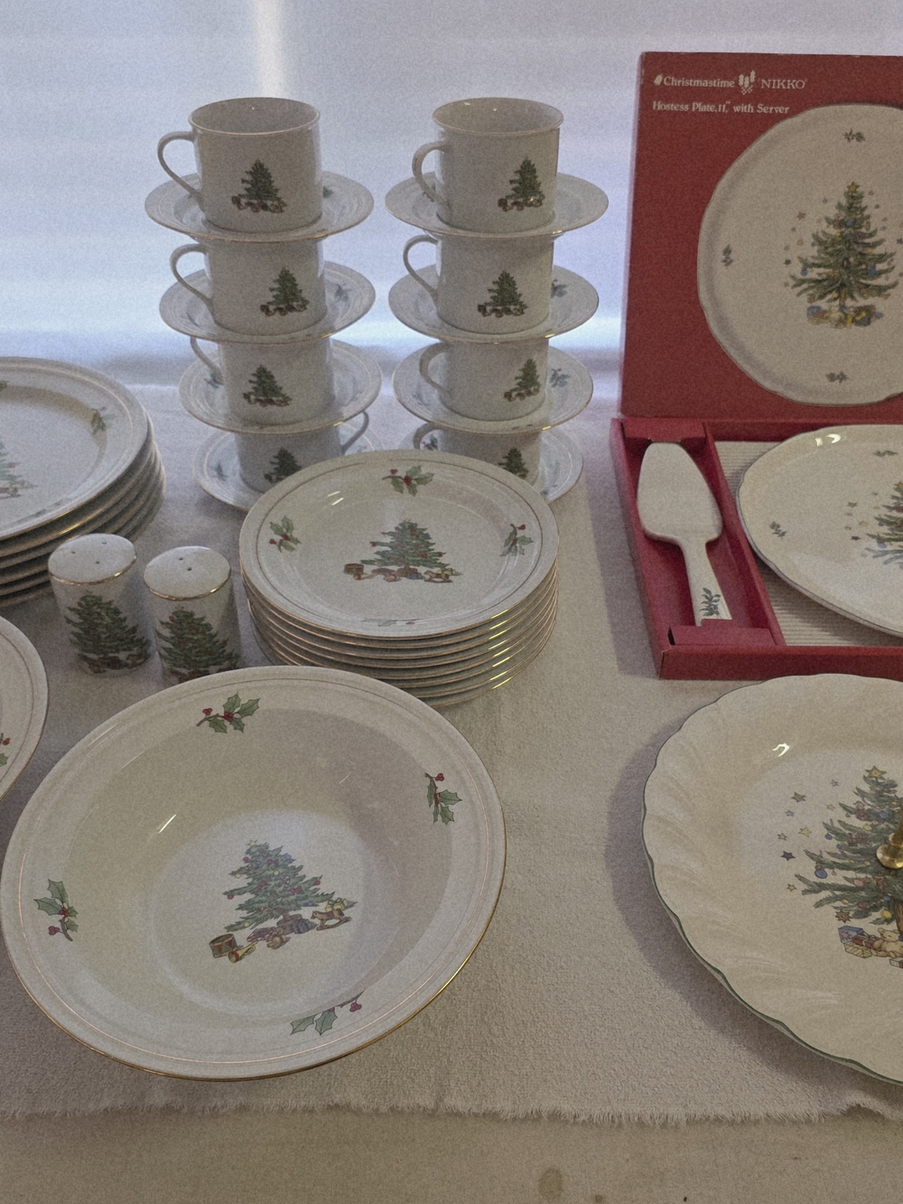 Holiday Hostess China Set W/BONUS  PIECES